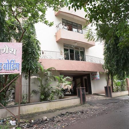 Hotel Sai Ganesh Lodging & Boarding By Wb Inn Titwala Extérieur photo