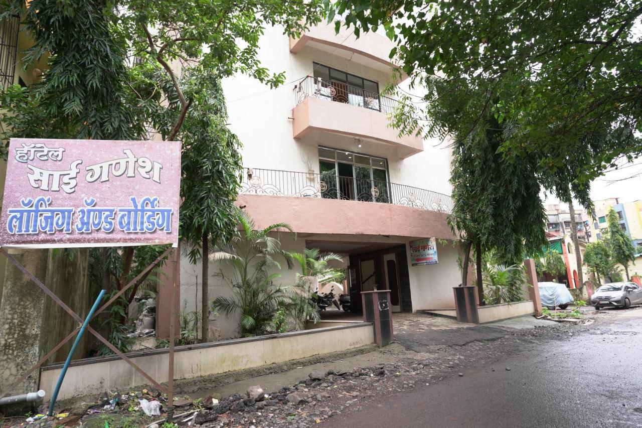 Hotel Sai Ganesh Lodging & Boarding By Wb Inn Titwala Extérieur photo