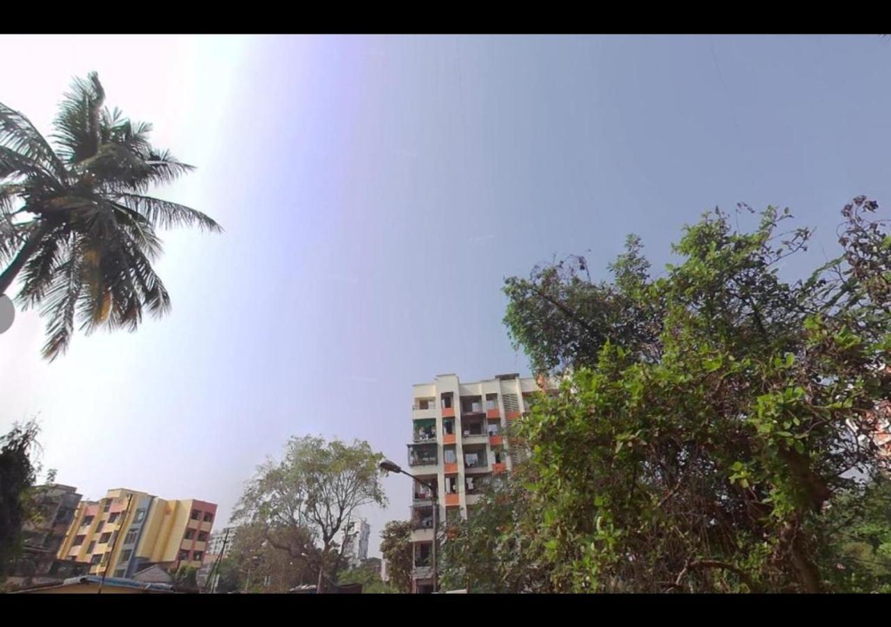 Hotel Sai Ganesh Lodging & Boarding By Wb Inn Titwala Extérieur photo